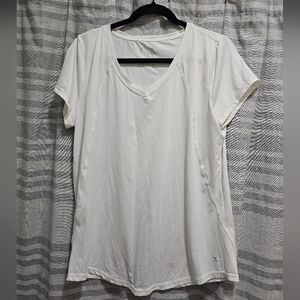 Xersion Workout Athletics Shirt in White Size M